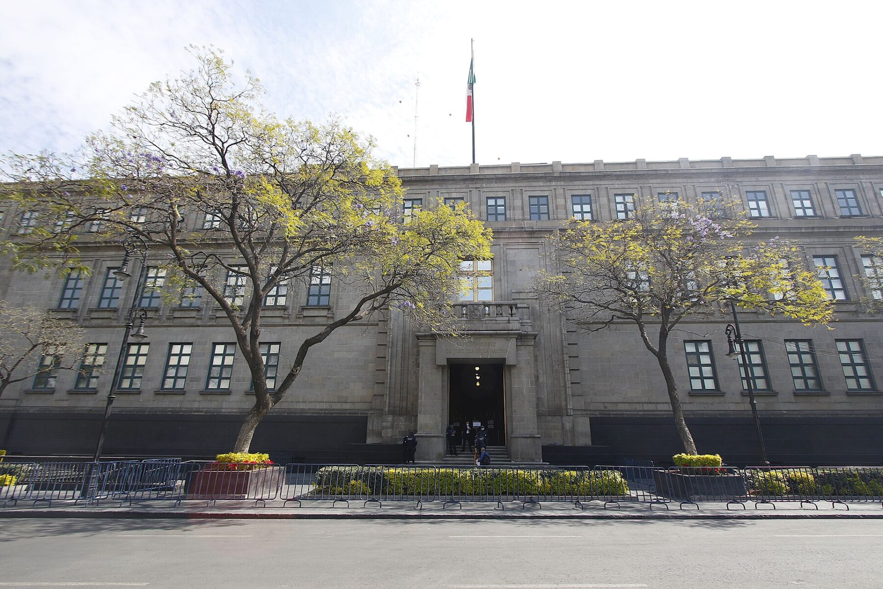 Main entrance of the Mexican Supreme Court building on Pino Suárez street
