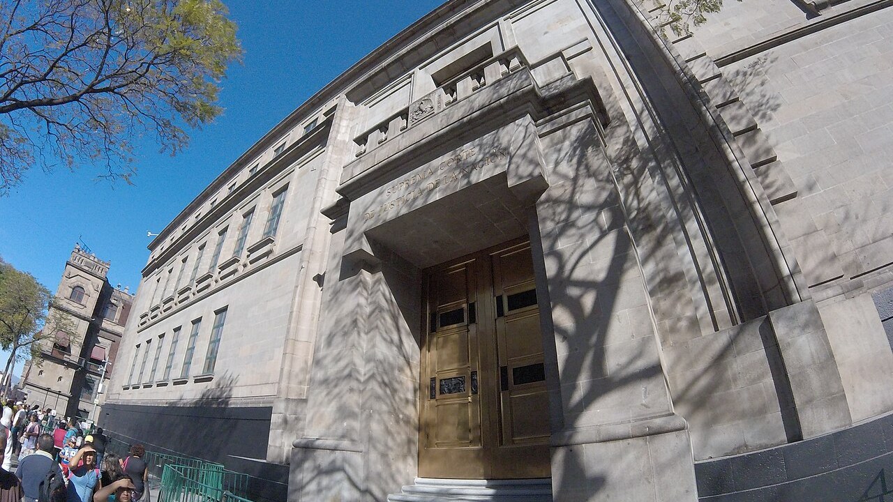 Mexico judicial reform: entrance of the Supreme Court of Justice of the Nation in central Mexico City, with its name carved above bronze doors