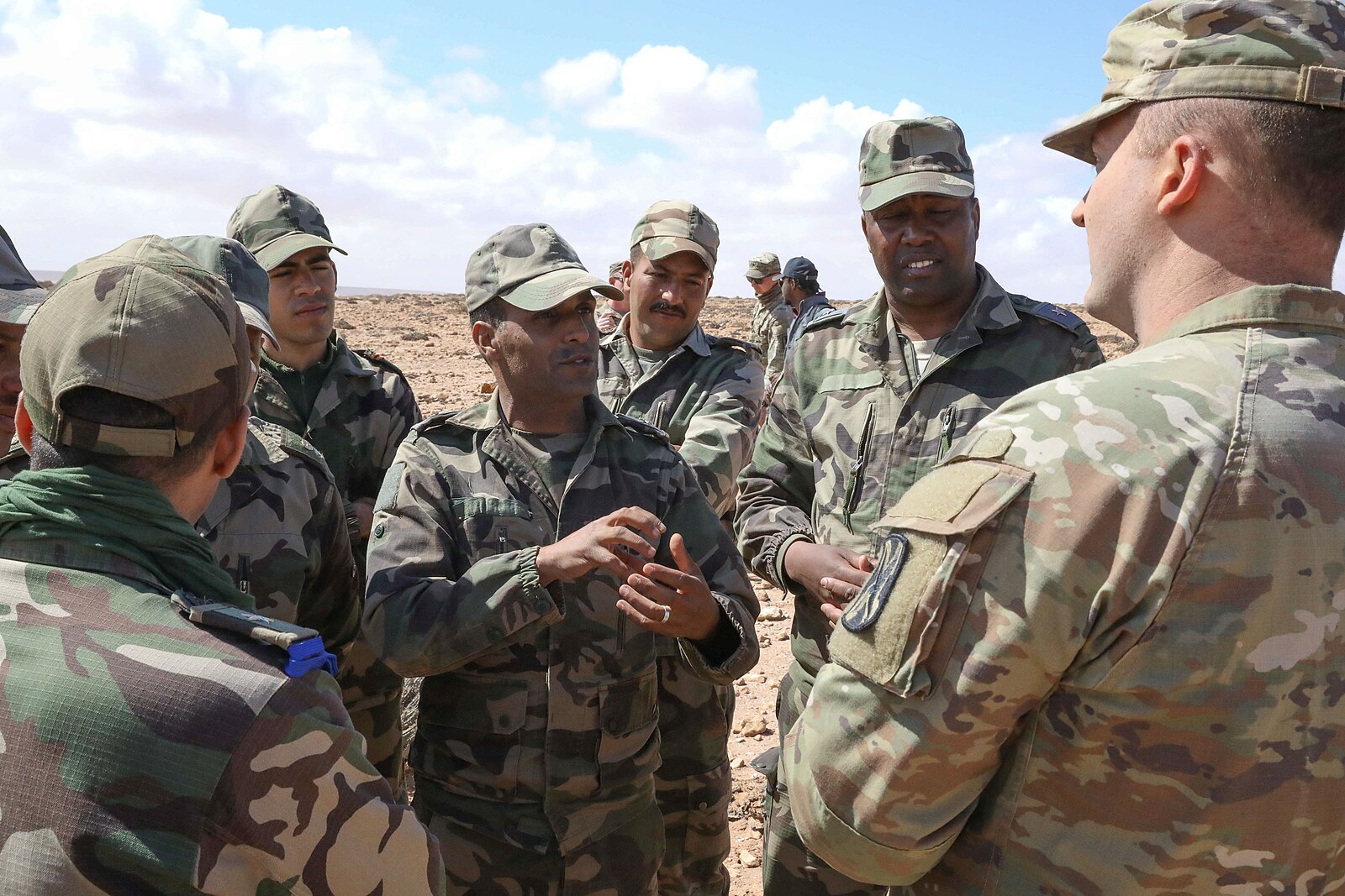 Morocco foreign military ties: US and Moroccan soldiers during the African Lion 2025 exercise