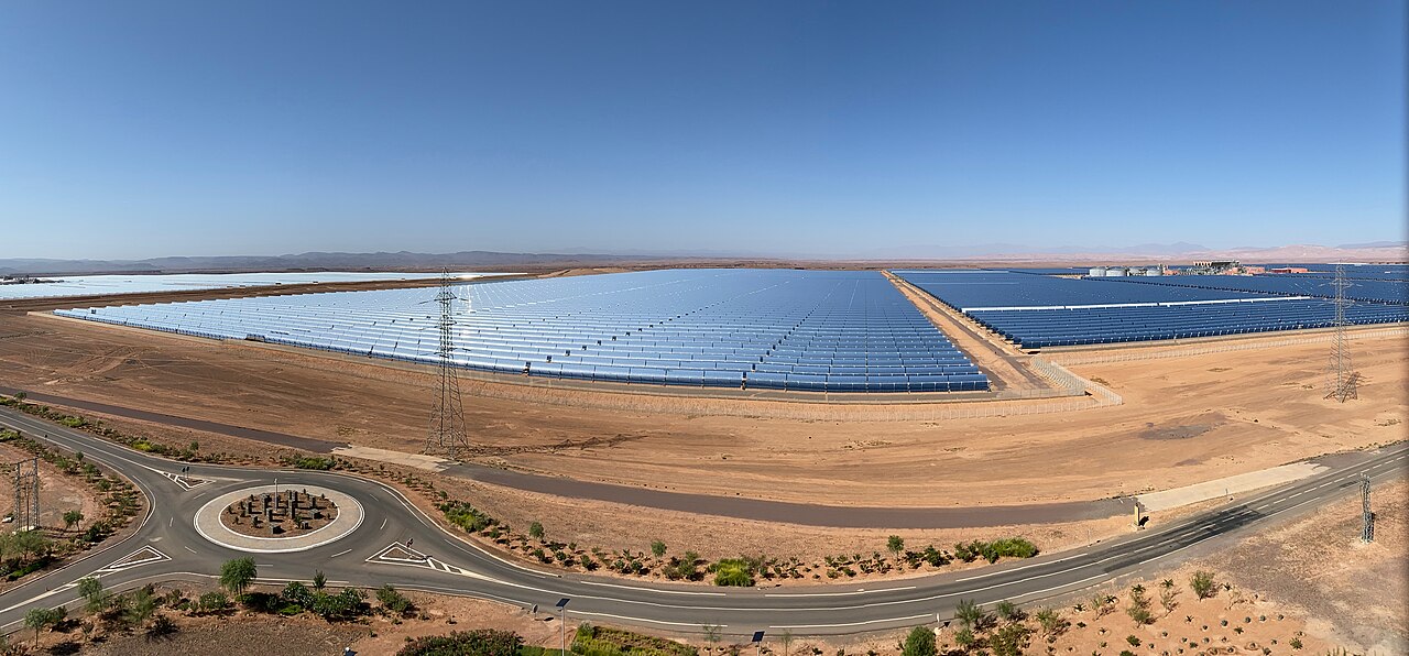 Rows of mirrors at the Noor solar power station near Ouarzazate in the Moroccan desert