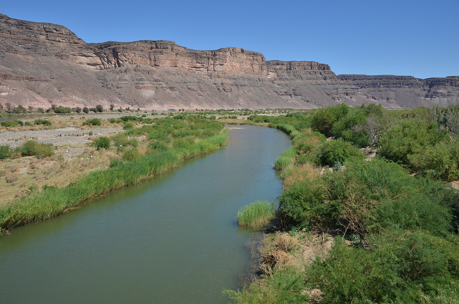 Namibia neighbourhood: the Orange River between Namibia and South Africa