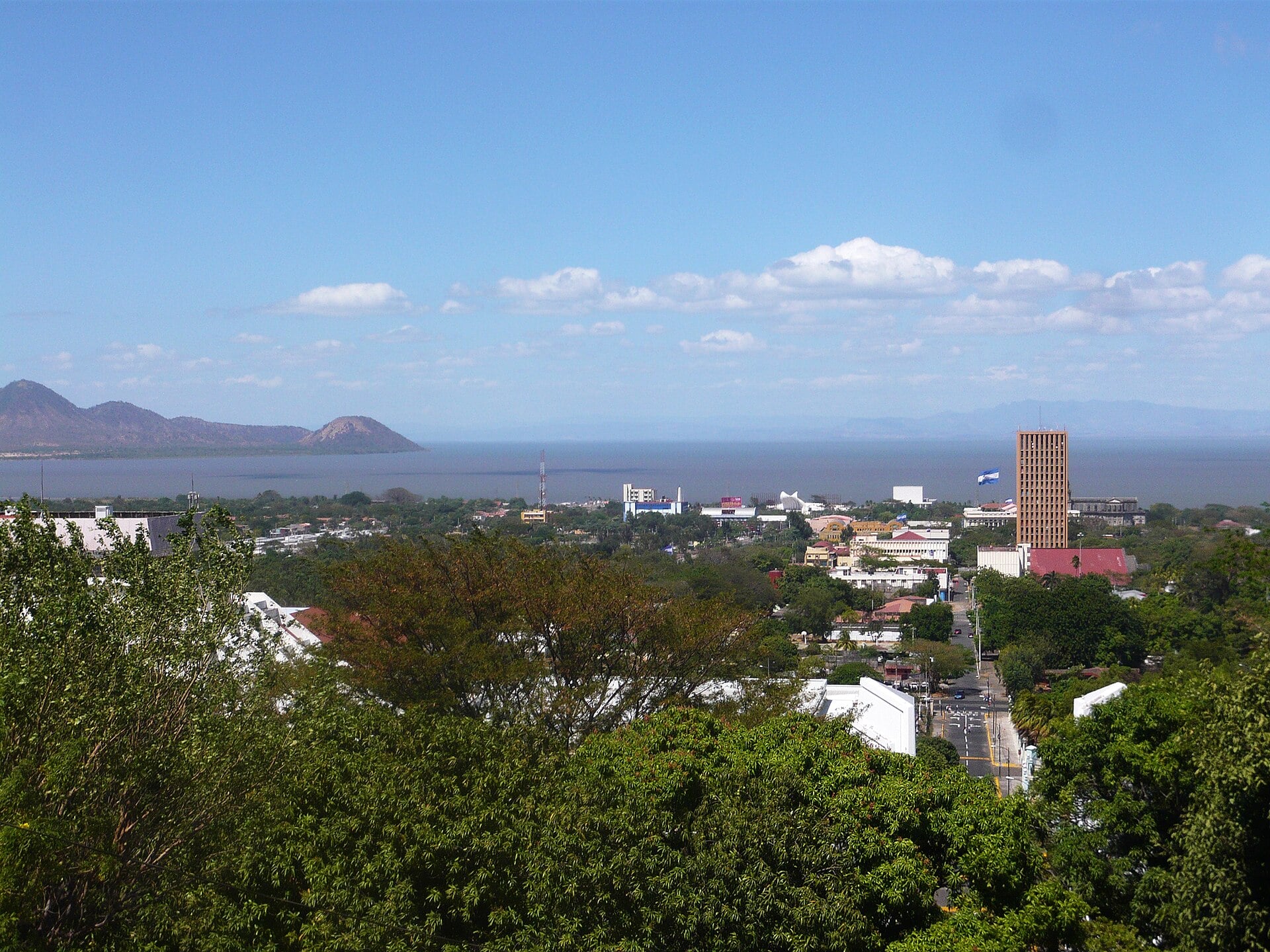 Managua and Lake Managua seen from the Loma de Tiscapa