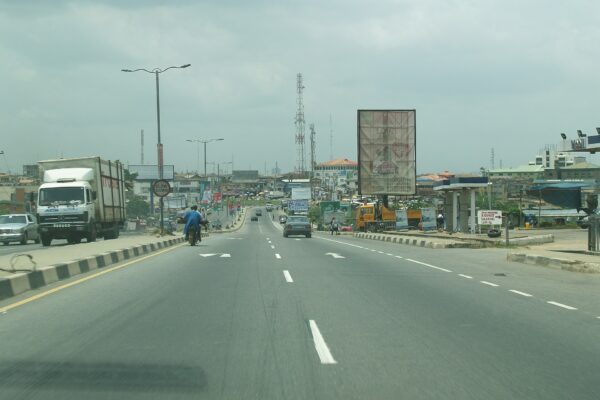 Traffic on the Ojoo Expressway in Ibadan, Oyo State, Nigeria