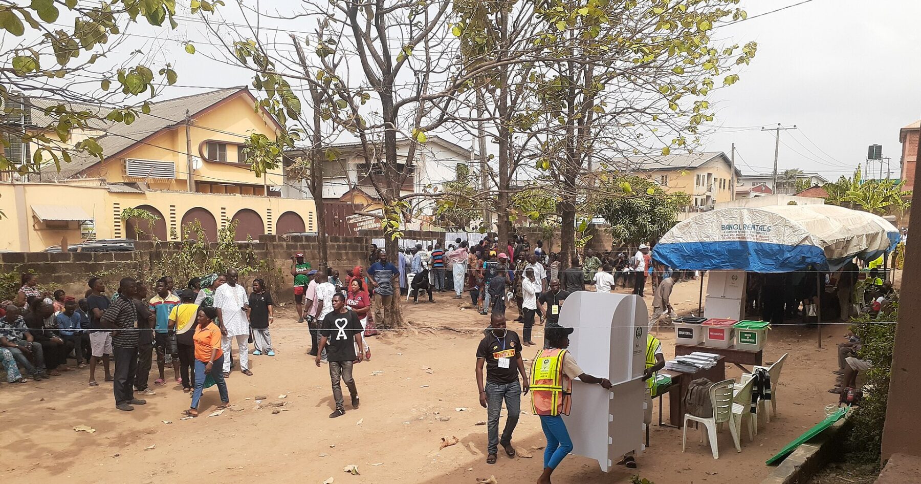 Voters gathered at polling units during Nigeria's 2023 general elections