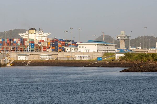 Panama geopolitics: a container ship enters the Cocoli locks of the Panama Canal from the Pacific