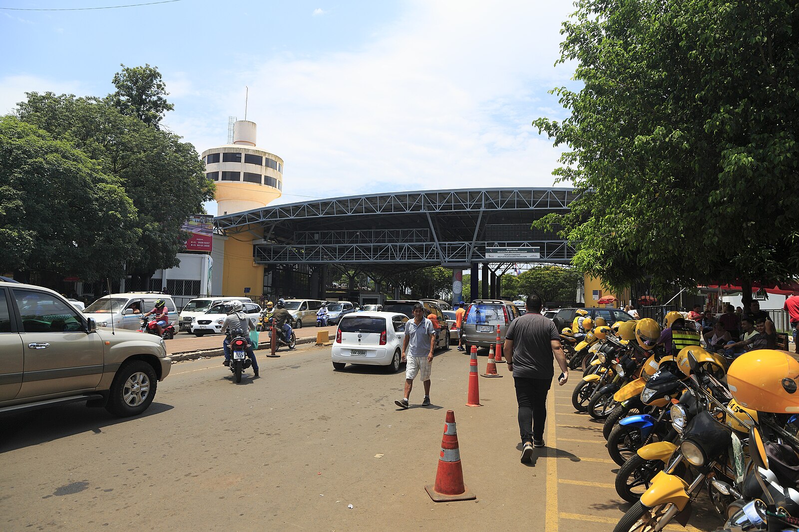 Paraguay geopolitics: the border post at Ciudad del Este on the way to Brazil