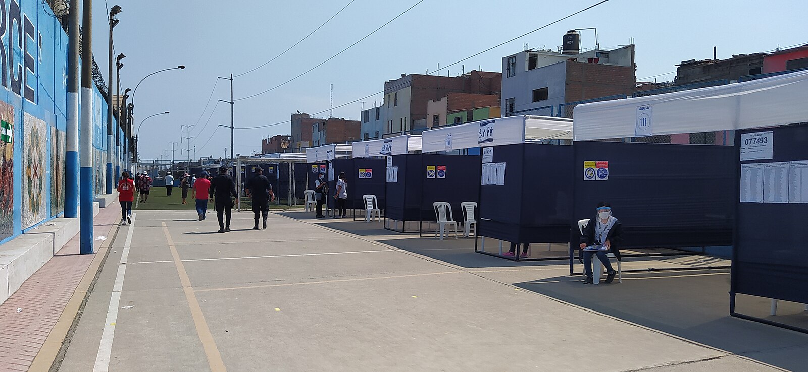 Peru politics: an open-air polling station in Callao during the 2021 general election