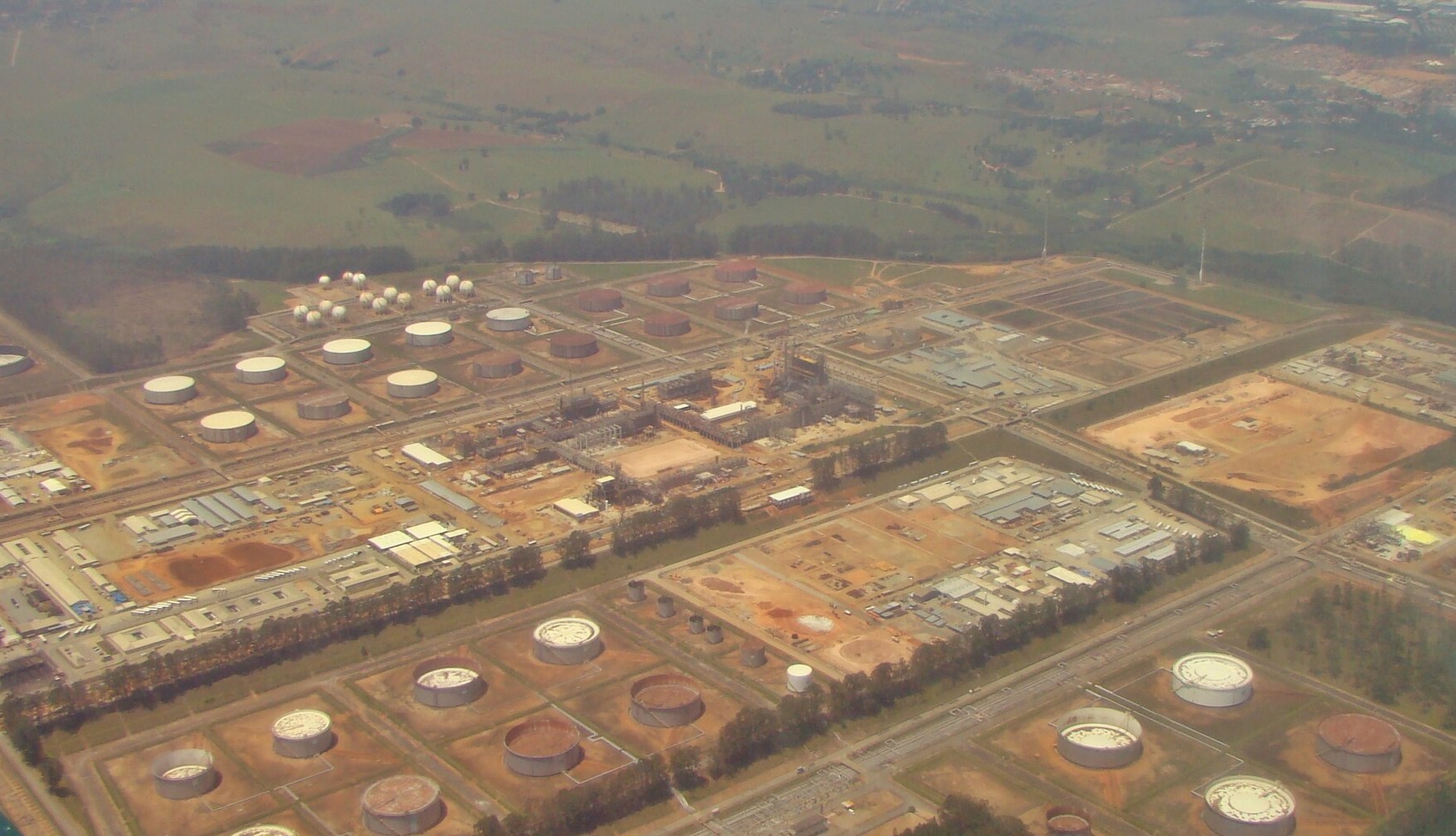 Aerial view of the storage tanks and process units at the Henrique Lage oil refinery in São José dos Campos, São Paulo state, Brazil