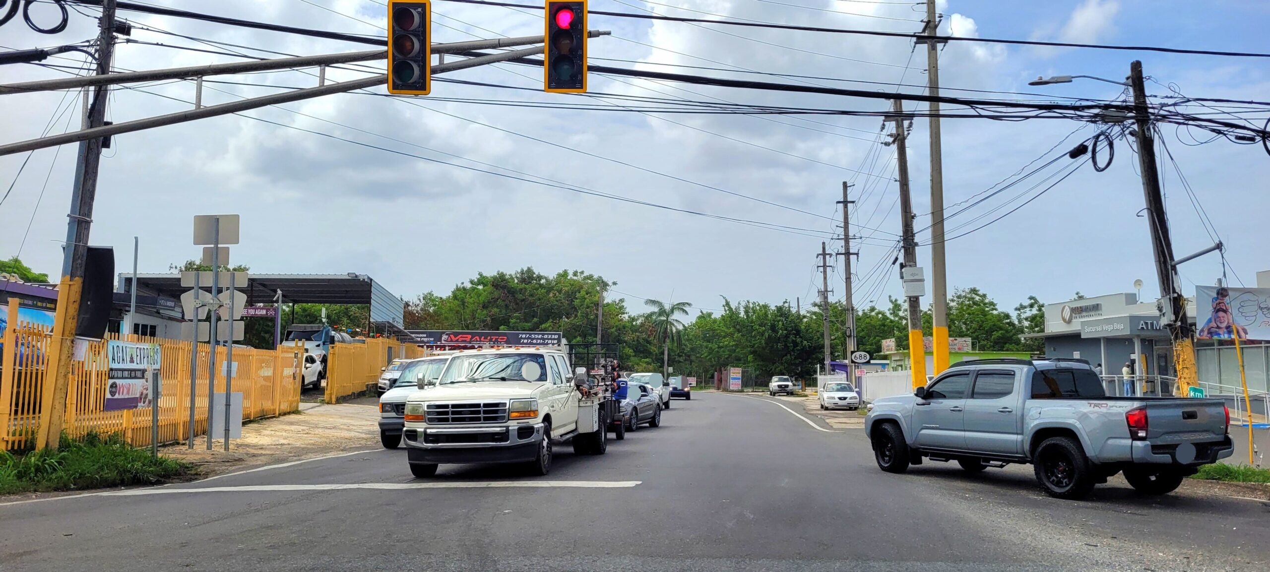 Carretera PR-688 in Vega Baja, Puerto Rico