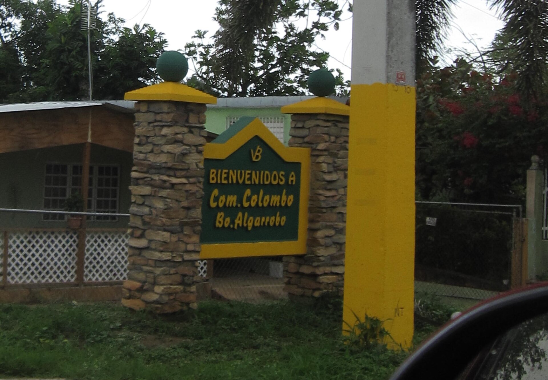 Neighbourhood entrance sign in Barrio Algarrobo, Vega Baja, Puerto Rico