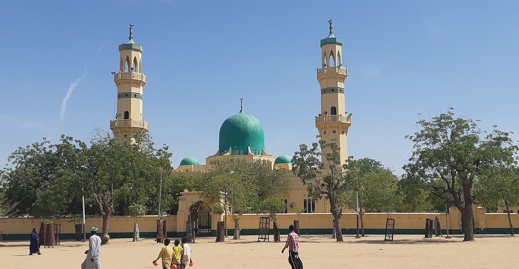 The Kano Central Mosque with twin minarets and a green dome, Kano, Nigeria
