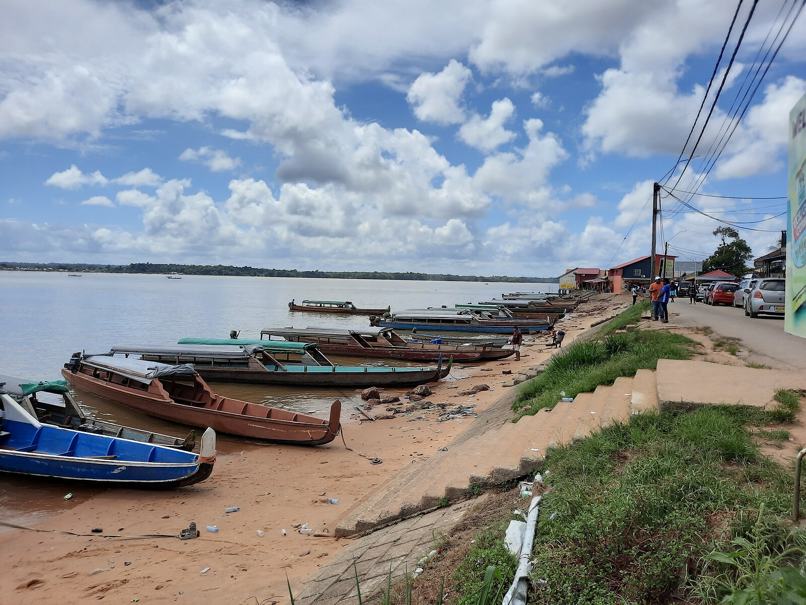 Suriname neighbourhood: river boats at Albina on the Marowijne, the border with French Guiana