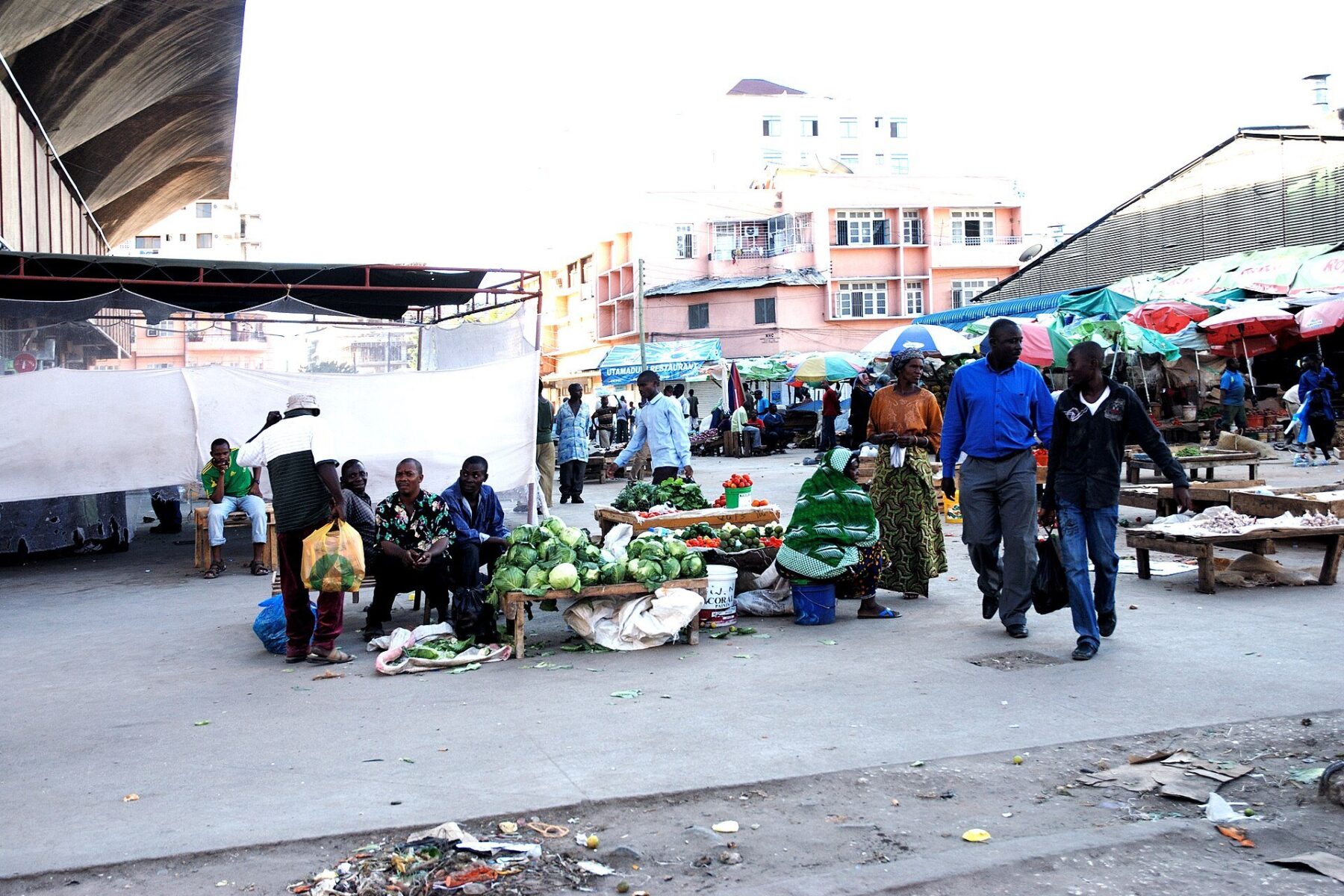 Shoppers and vegetable sellers at Kariakoo market in Dar es Salaam, Tanzania
