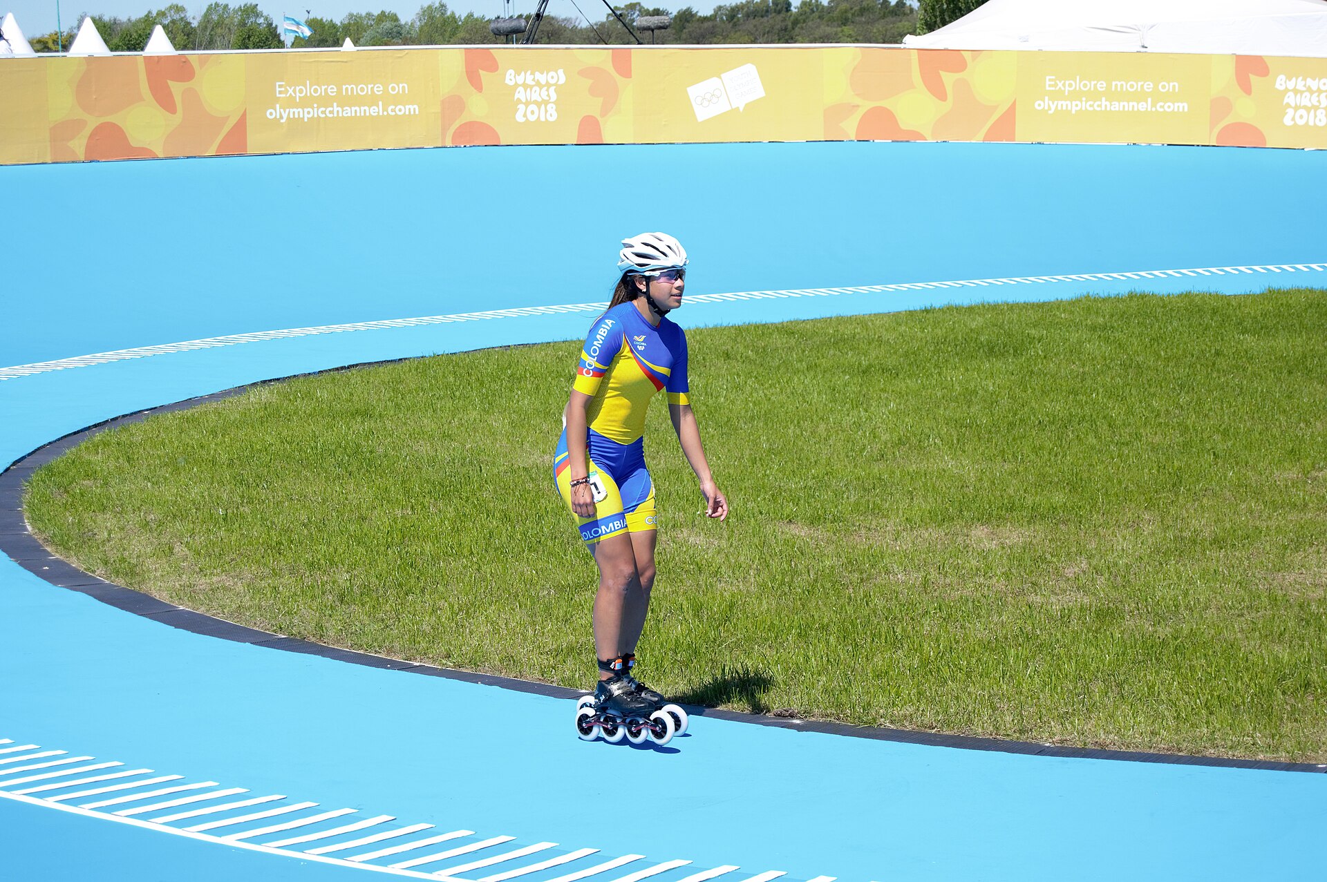 Colombia Skater Sets World Record as Team Wins 5 Golds