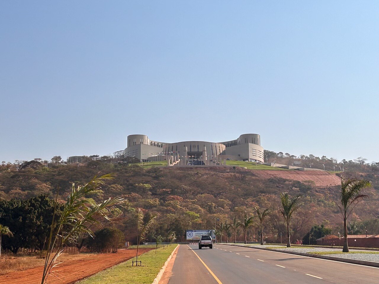 Zimbabwe geopolitics: the new Parliament building outside Harare